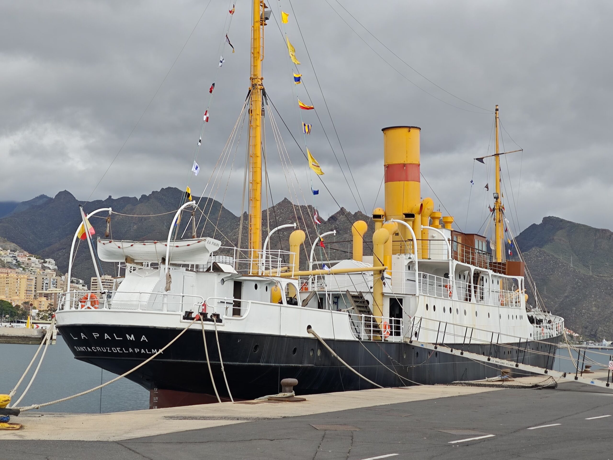 Correillo La Palma.- Radio Muelle.-- EGCom.--