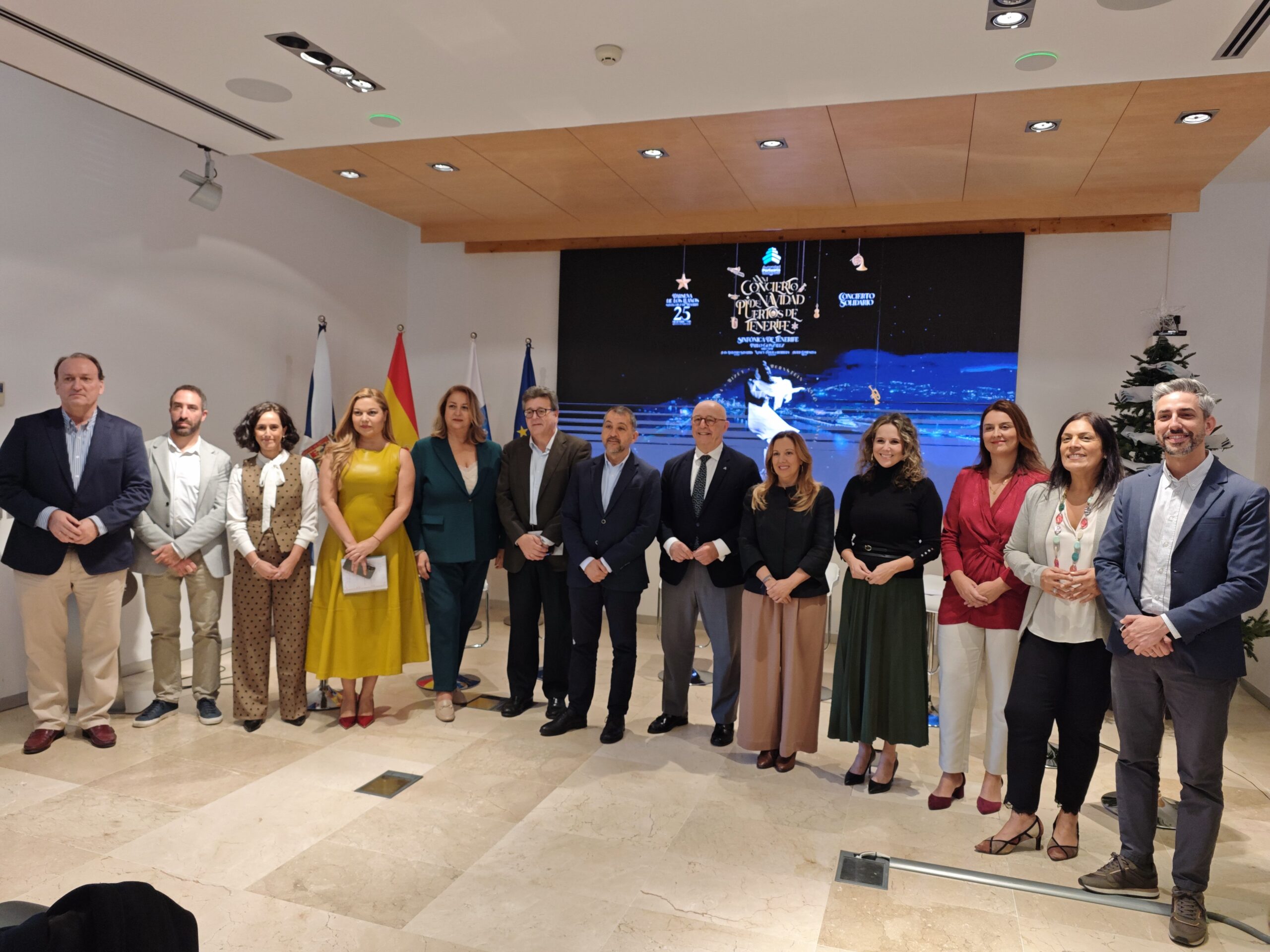 Concierto de Navidad Autoridad Portuaria de Tenerife 25.- Radio Muelle.----